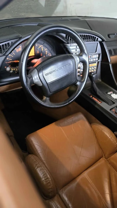 1990 Chevrolet Corvette C4 - Image 12 of 15