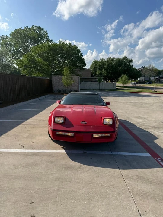 1990 Chevrolet Corvette C4 - Image 2 of 15
