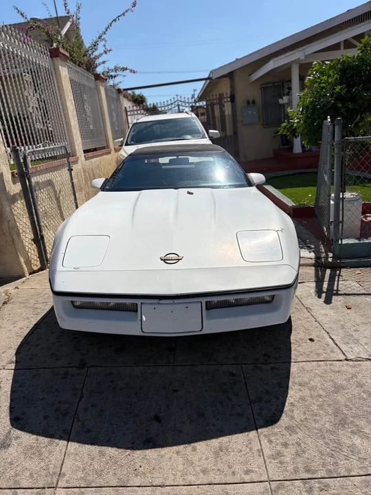 1990 Chevrolet Corvette C4 - Image 3 of 9