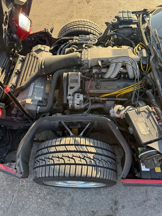 1990 Chevrolet Corvette C4 - Image 15 of 15