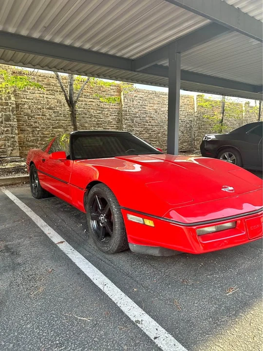 1990 Chevrolet Corvette C4 - Image 1 of 4