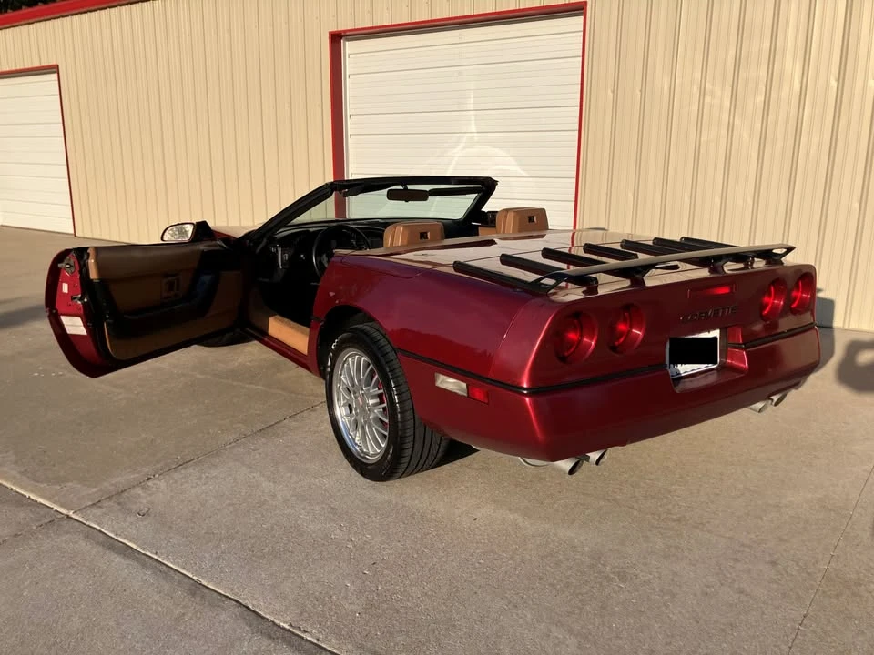 1990 Chevrolet Corvette C4 - Image 13 of 14