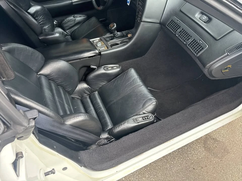 1990 Chevrolet Corvette C4 - Image 2 of 13