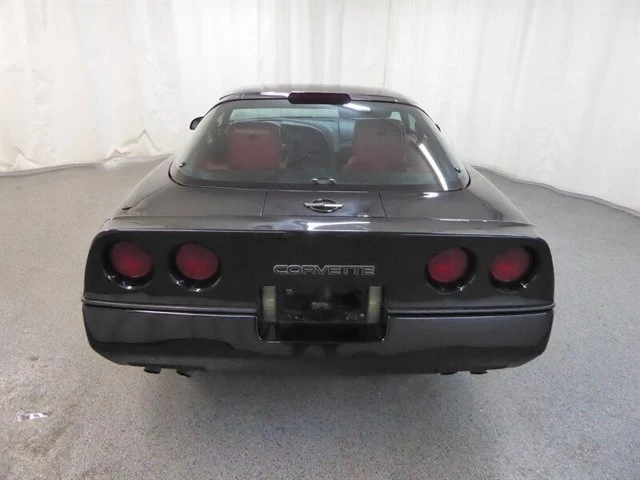 1990 Chevrolet Corvette C4 - Image 5 of 20