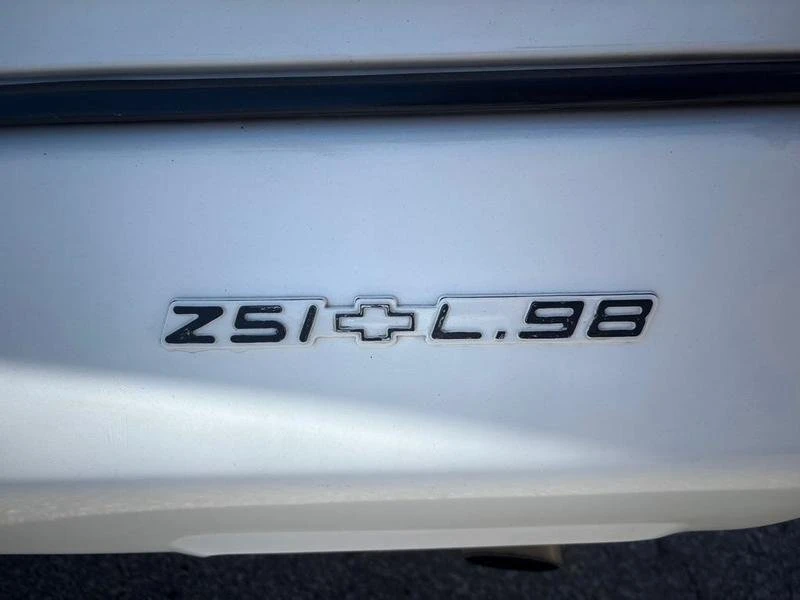 1990 Chevrolet Corvette C4 - Image 5 of 17
