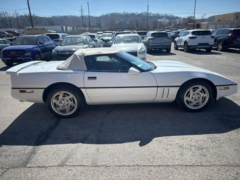 1990 Chevrolet Corvette C4 - Image 4 of 19