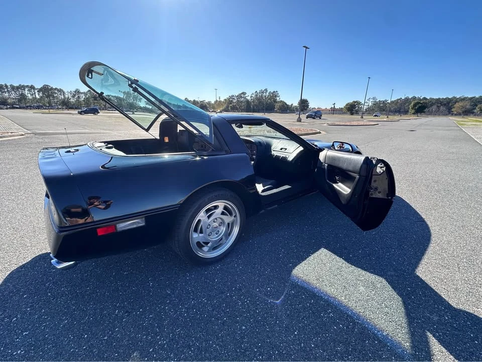 1990 Chevrolet Corvette C4 - Image 7 of 11