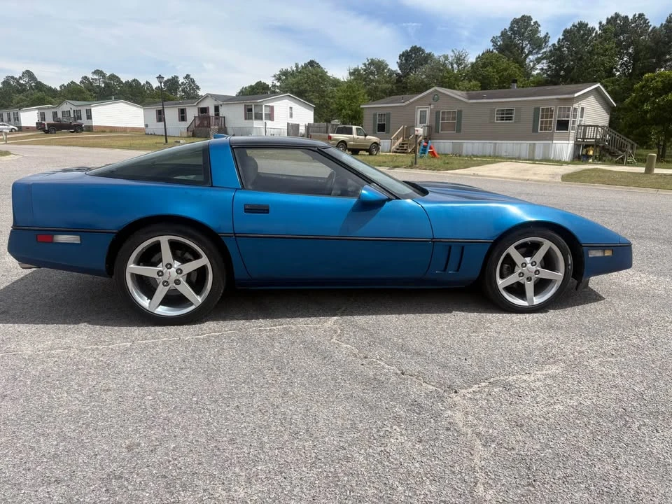 1990 Chevrolet Corvette C4 - Image 4 of 13