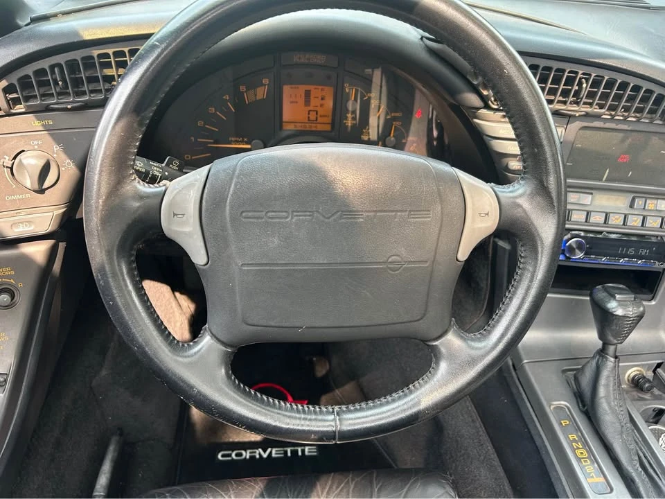 1990 Chevrolet Corvette C4 - Image 16 of 18