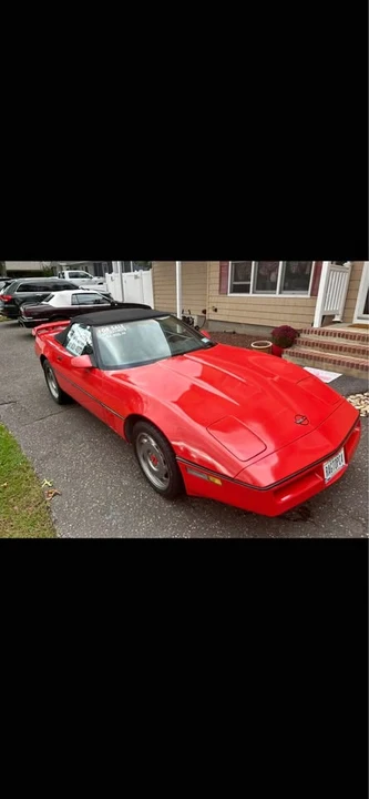 1990 Chevrolet Corvette C4 - Image 1 of 18