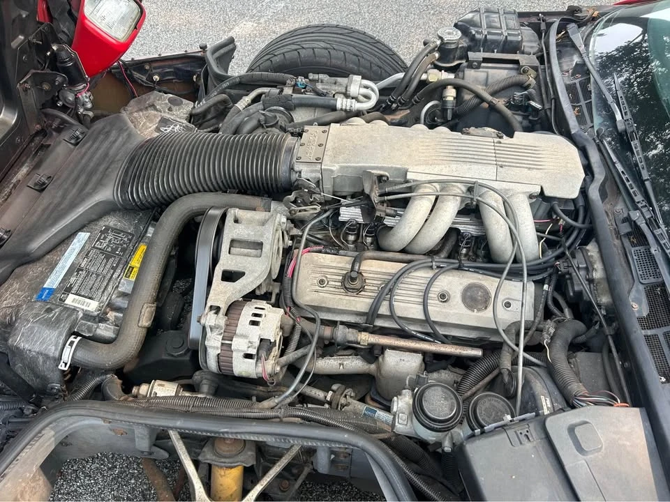 1990 Chevrolet Corvette C4 - Image 14 of 18