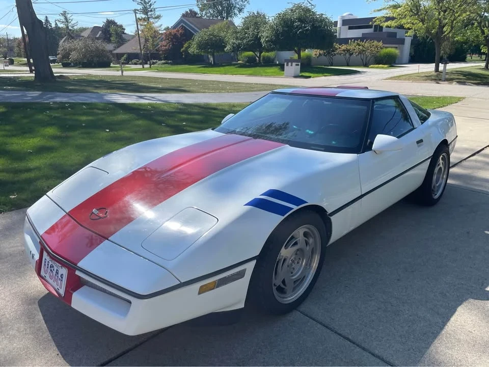 1990 Chevrolet Corvette C4 - Image 3 of 8