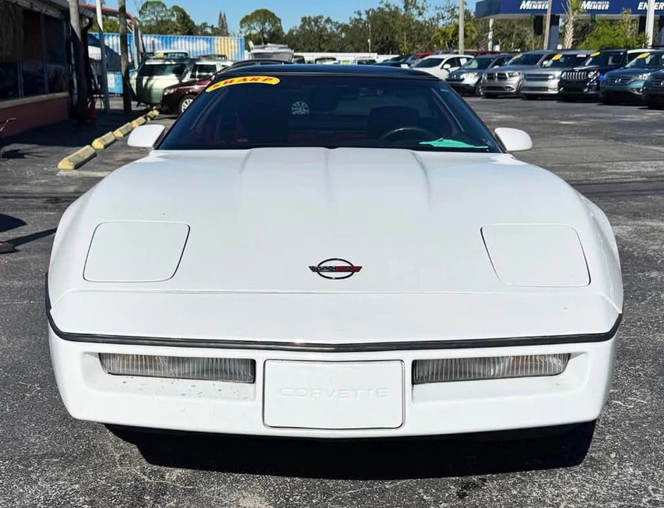 1990 Chevrolet Corvette C4 - Image 2 of 18