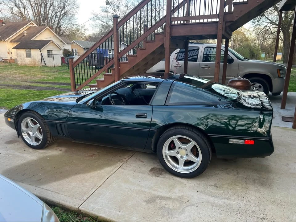 1990 Chevrolet Corvette C4 - Image 4 of 18