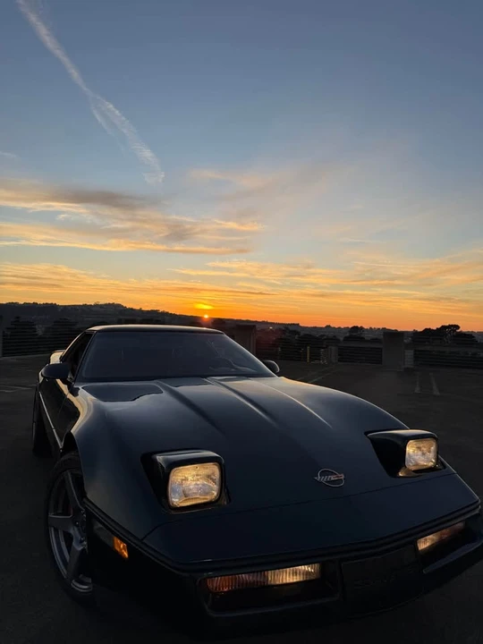 1990 Chevrolet Corvette C4 - Image 5 of 10