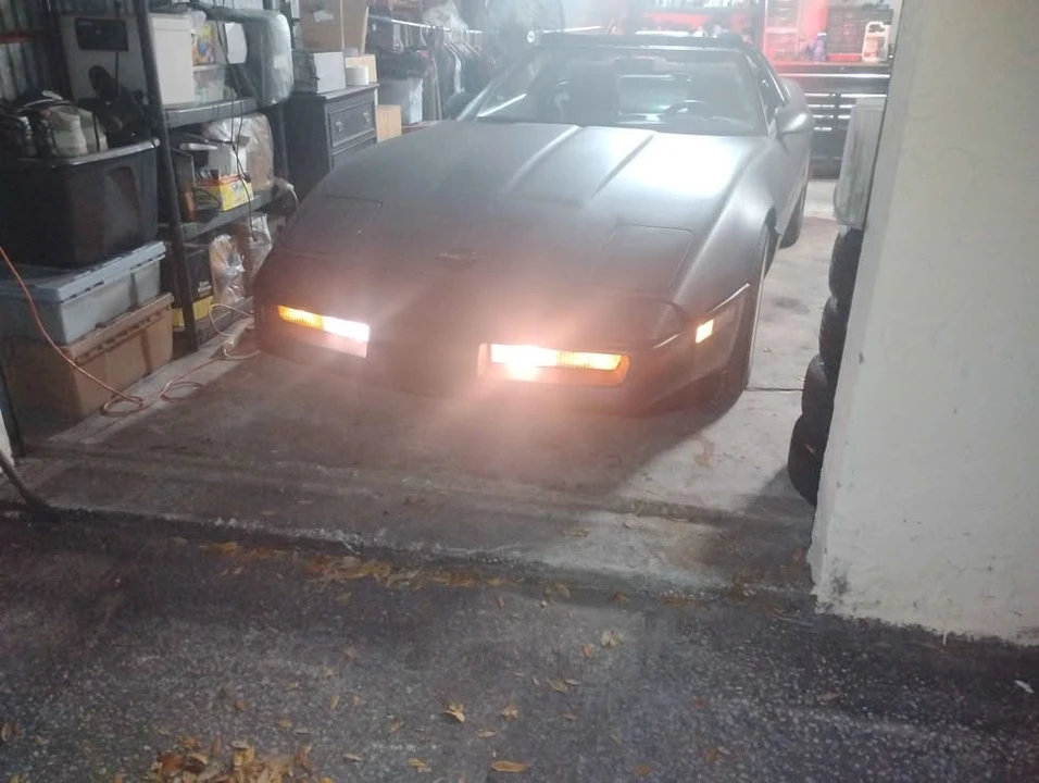 1990 Chevrolet Corvette C4 - Image 3 of 5