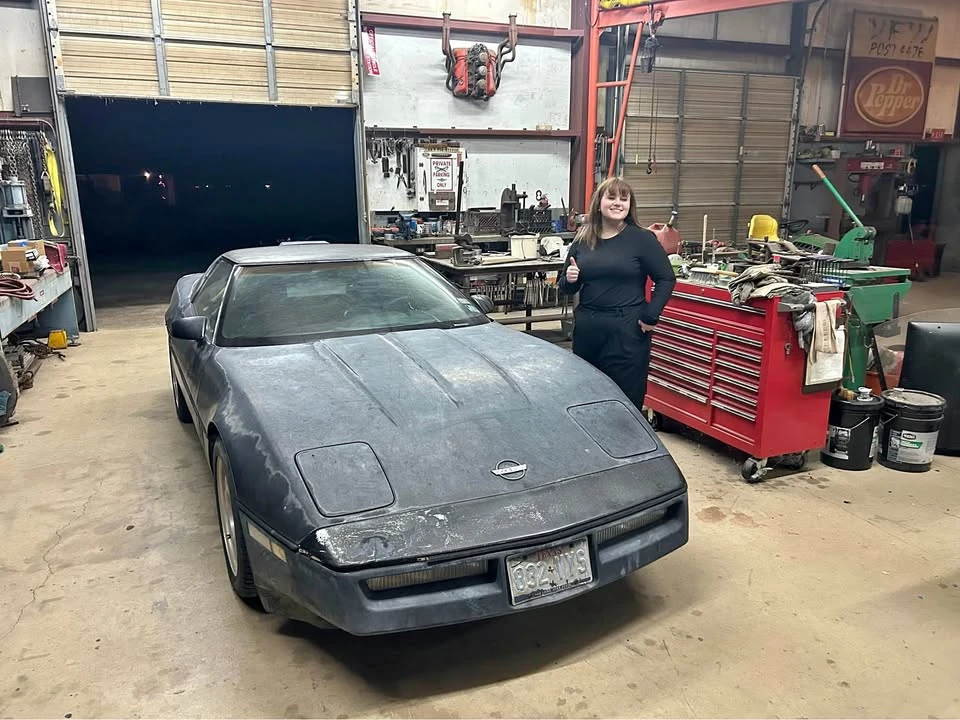 1990 Chevrolet Corvette C4 - Image 1 of 4