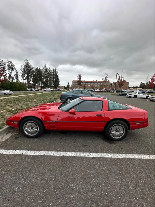 1990 Chevrolet Corvette C4 - Image 6 of 9