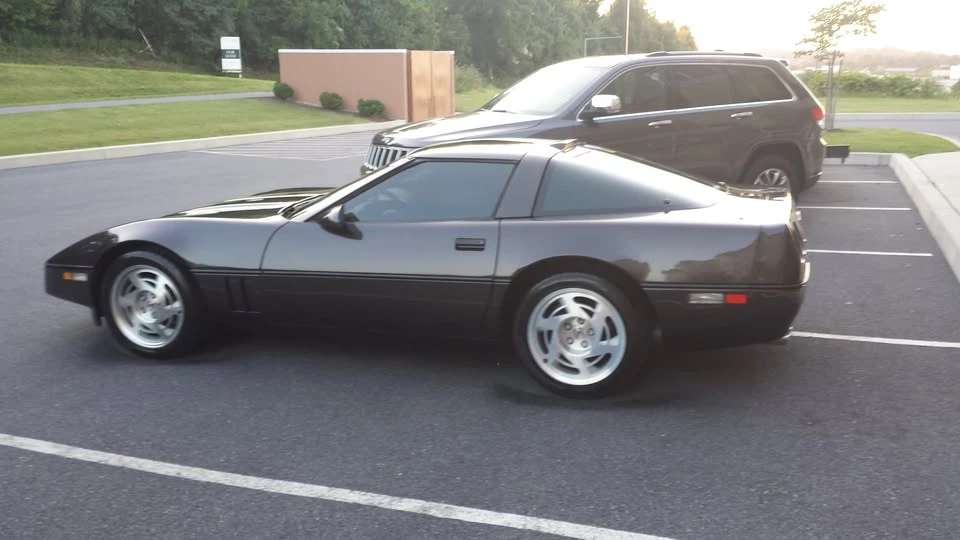 1990 Chevrolet Corvette C4 ZR1 - Image 3 of 13
