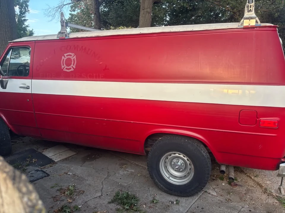 1990 Chevrolet G-Series Van - Image 4 of 8