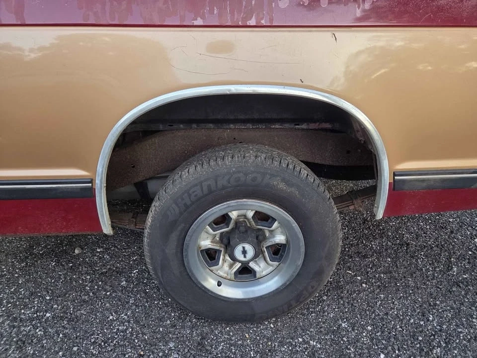 1990 Chevrolet S-10 - Image 11 of 17