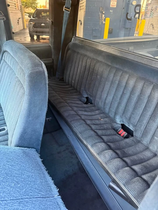 1990 Chevrolet Silverado - Image 3 of 4