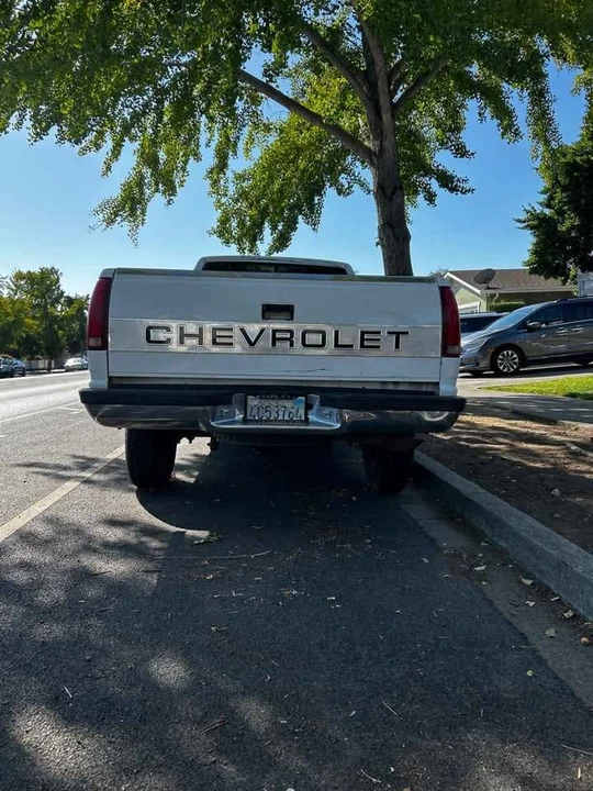 1990 Chevrolet C/K 4th Gen - Image 9 of 10