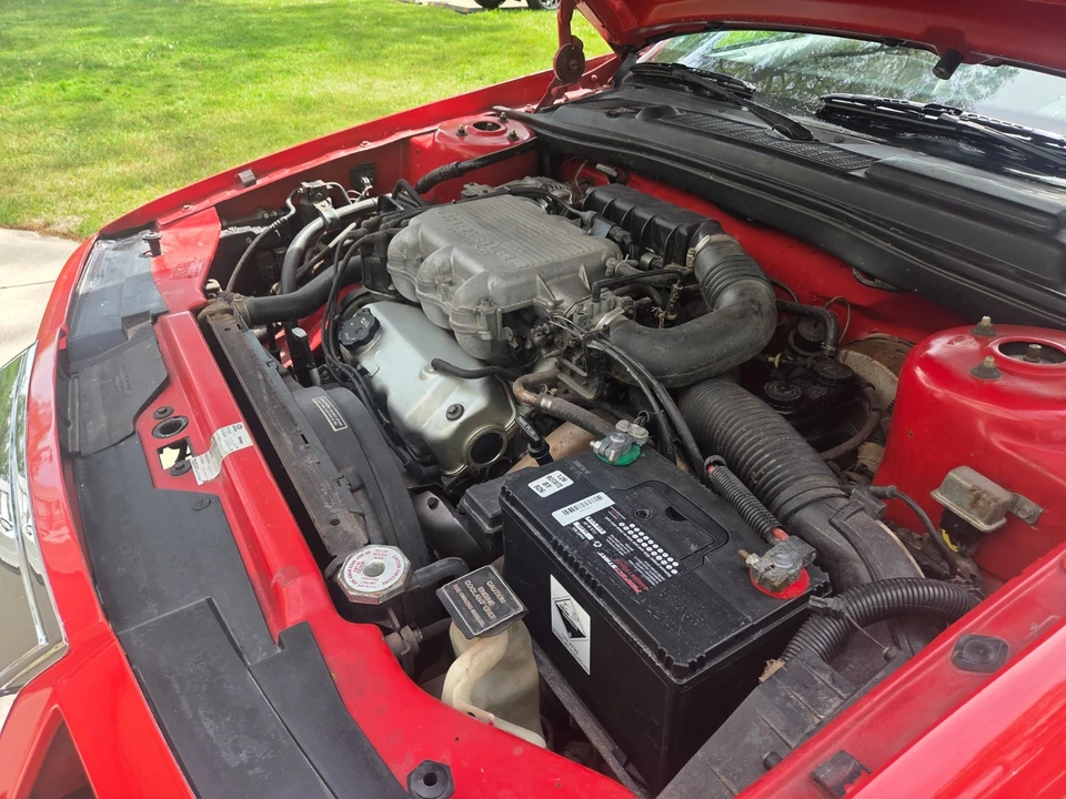 1990 Chrysler LeBaron - Image 5 of 12