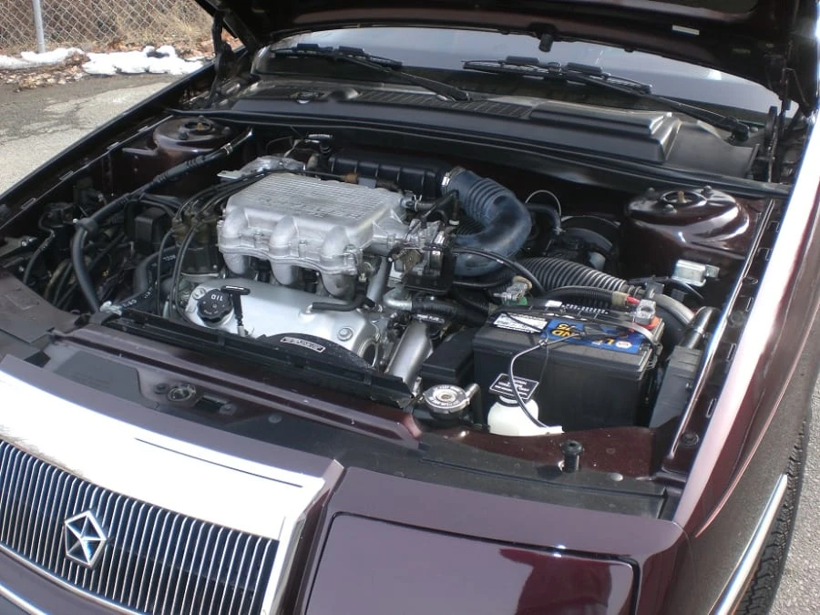 1990 Chrysler LeBaron - Image 6 of 9