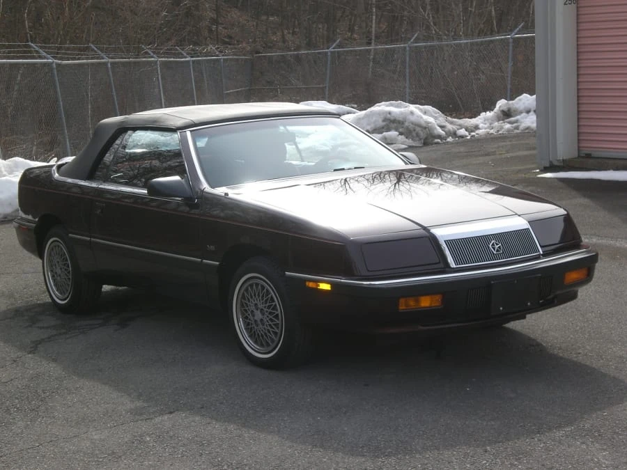 1990 Chrysler LeBaron - Image 9 of 9