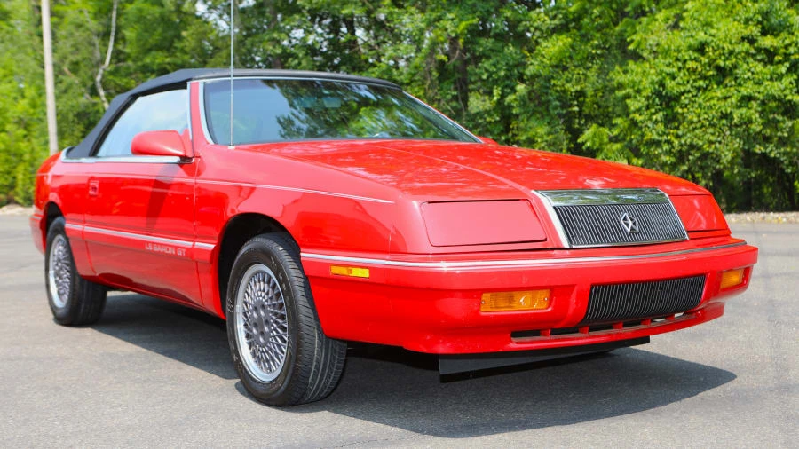 1990 Chrysler LeBaron - Image 6 of 16