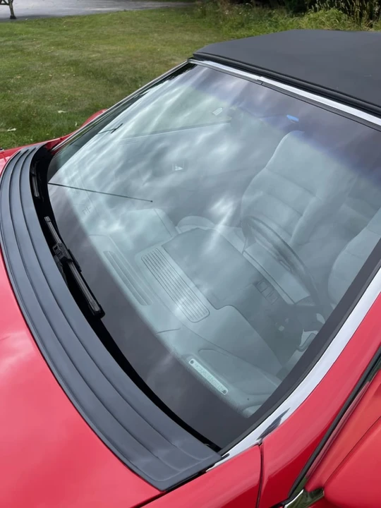 1990 Chrysler LeBaron - Image 14 of 31