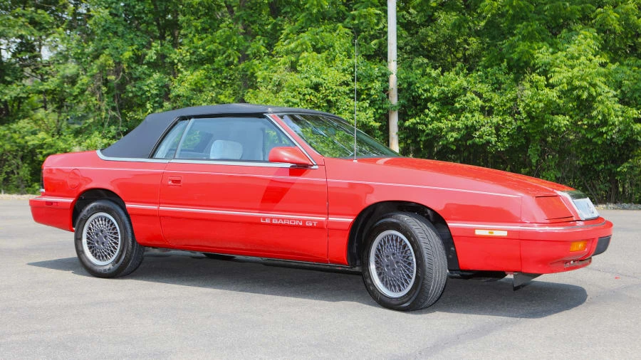 1990 Chrysler LeBaron - Image 5 of 16