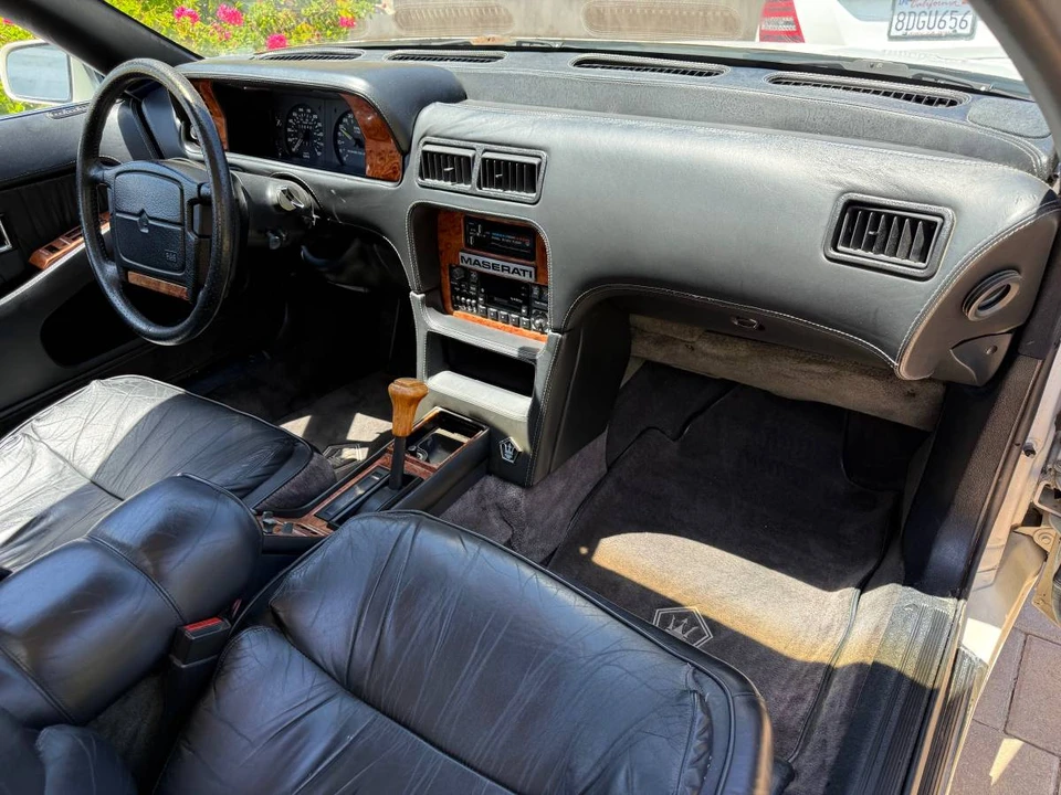 1990 Chrysler TC by Maserati - Image 10 of 18
