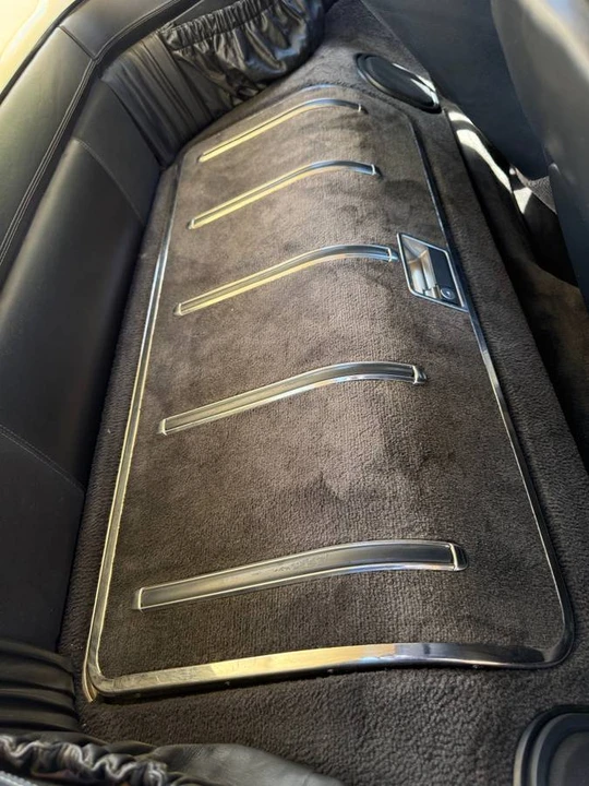 1990 Chrysler TC by Maserati - Image 14 of 18
