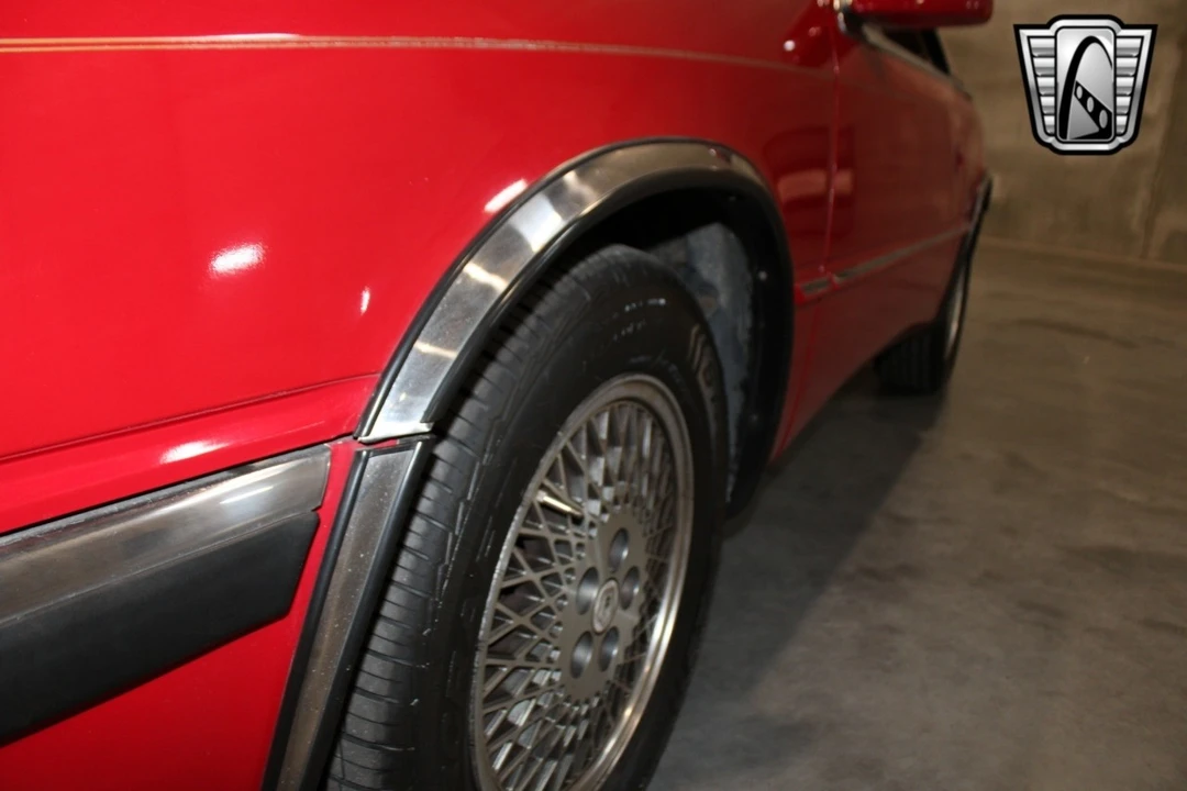 1990 Chrysler TC by Maserati - Image 12 of 12