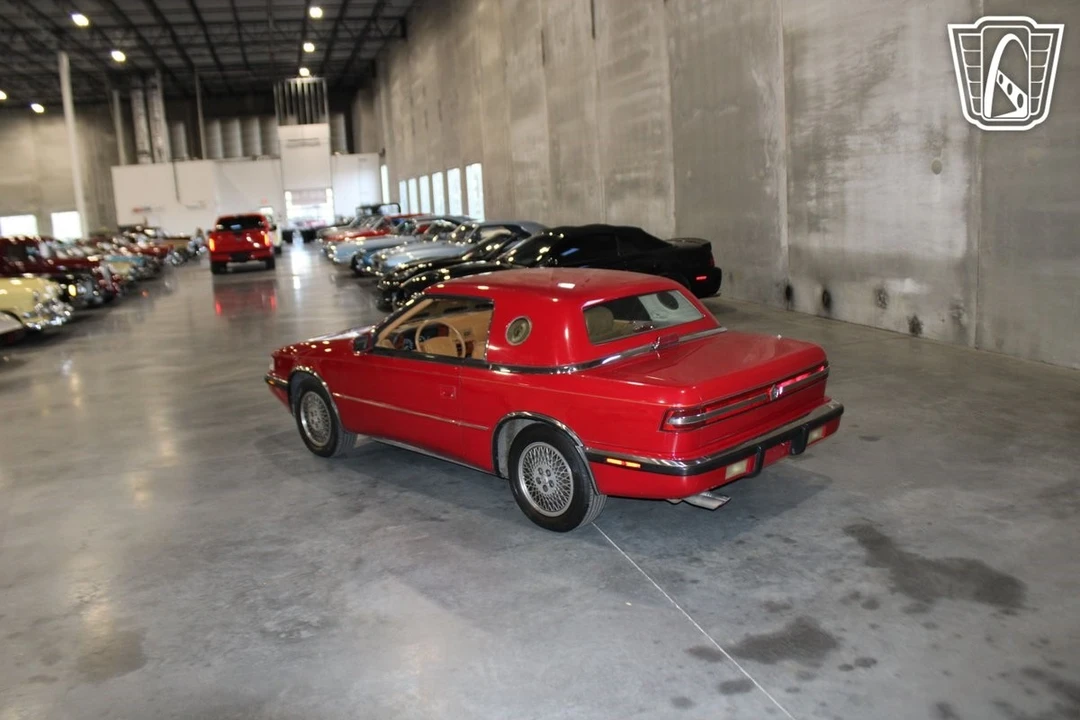 1990 Chrysler TC by Maserati - Image 14 of 21