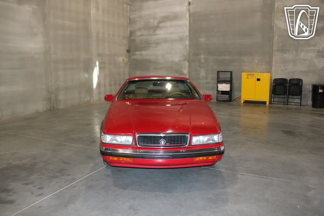 1990 Chrysler TC by Maserati - Image 11 of 21