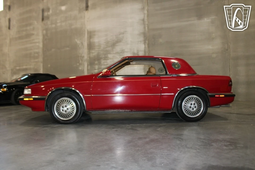 1990 Chrysler TC by Maserati - Image 21 of 21