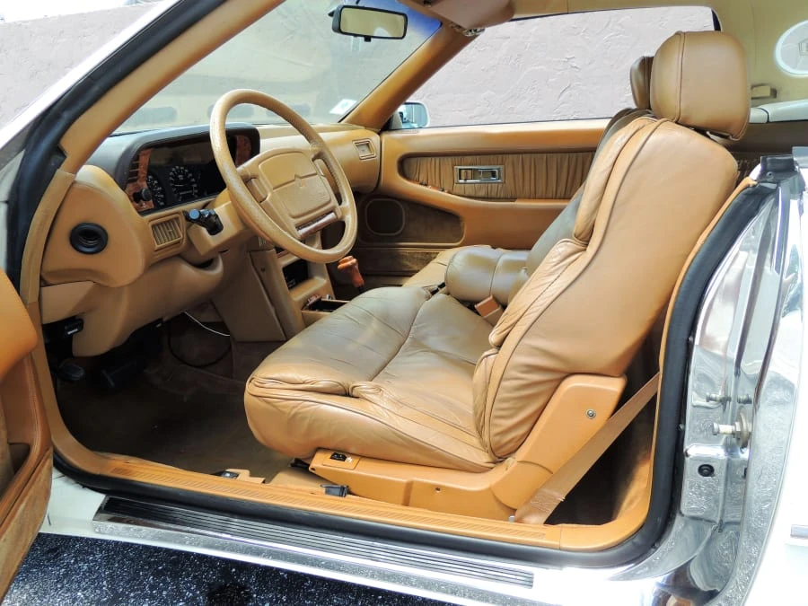 1990 Chrysler TC by Maserati - Image 4 of 12