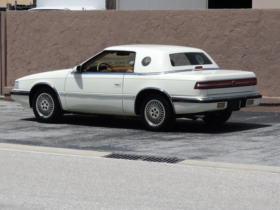 1990 Chrysler TC by Maserati - Image 3 of 12