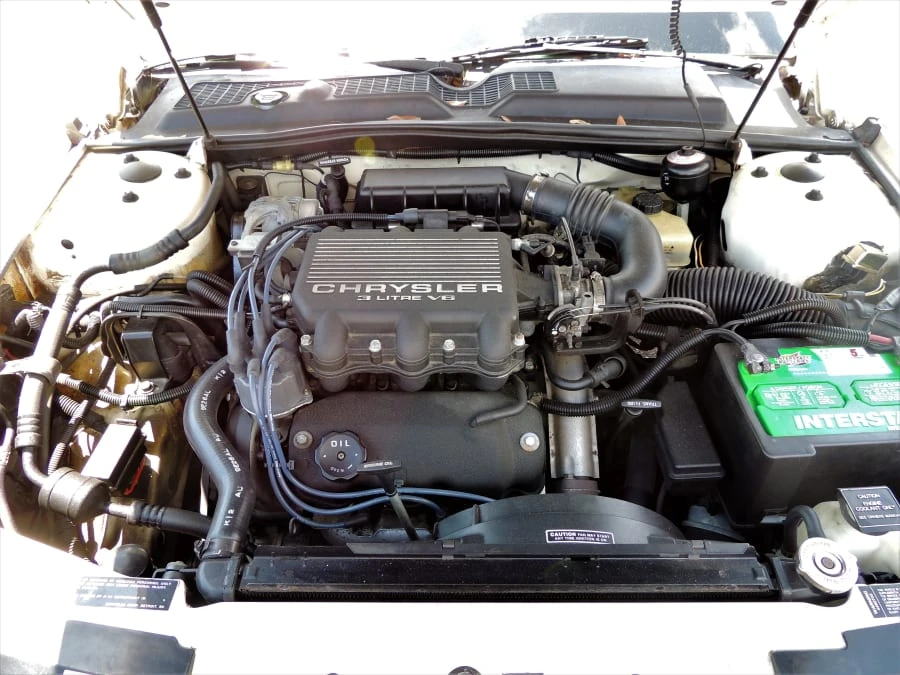 1990 Chrysler TC by Maserati - Image 8 of 12