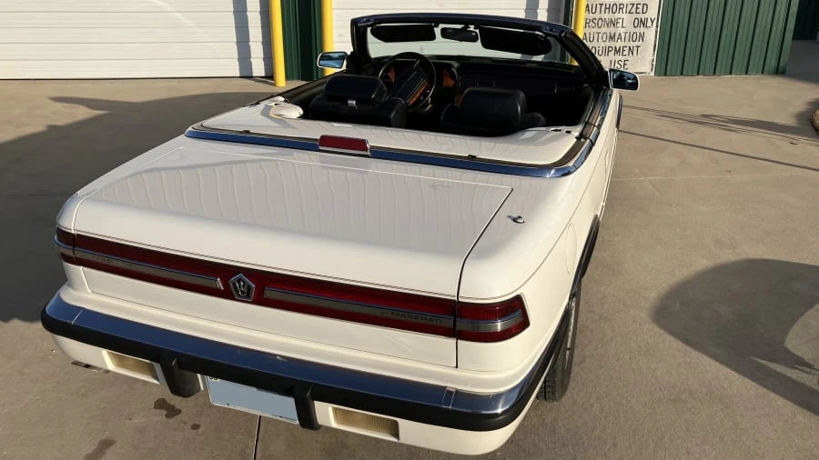 1990 Chrysler TC by Maserati - Image 4 of 10