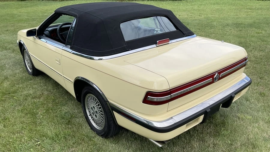 1990 Chrysler TC by Maserati - Image 3 of 12