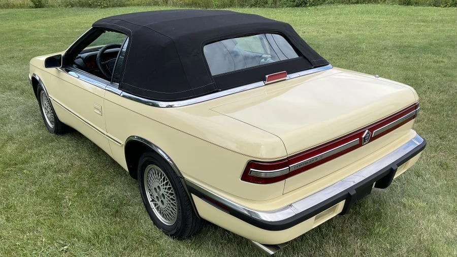 1990 Chrysler TC by Maserati - Image 6 of 15