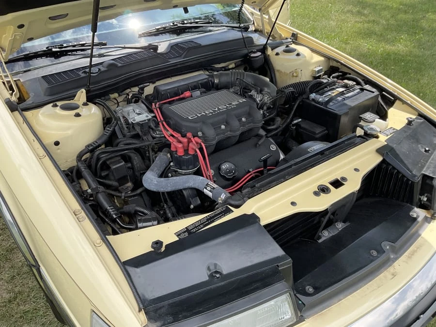 1990 Chrysler TC by Maserati - Image 14 of 15