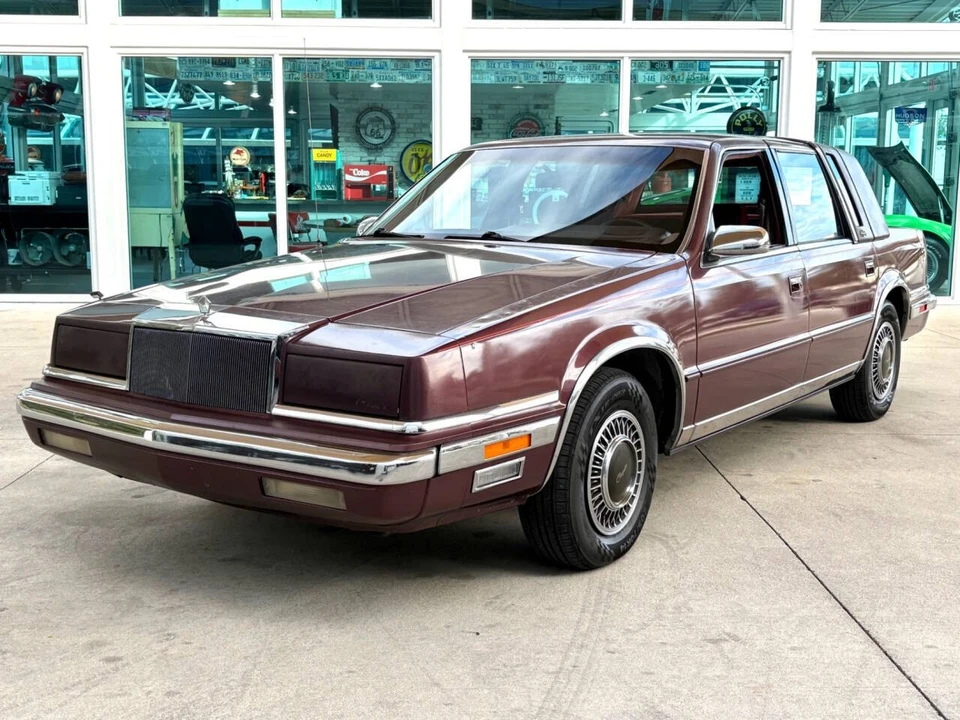1990 Chrysler New Yorker - Image 12 of 12