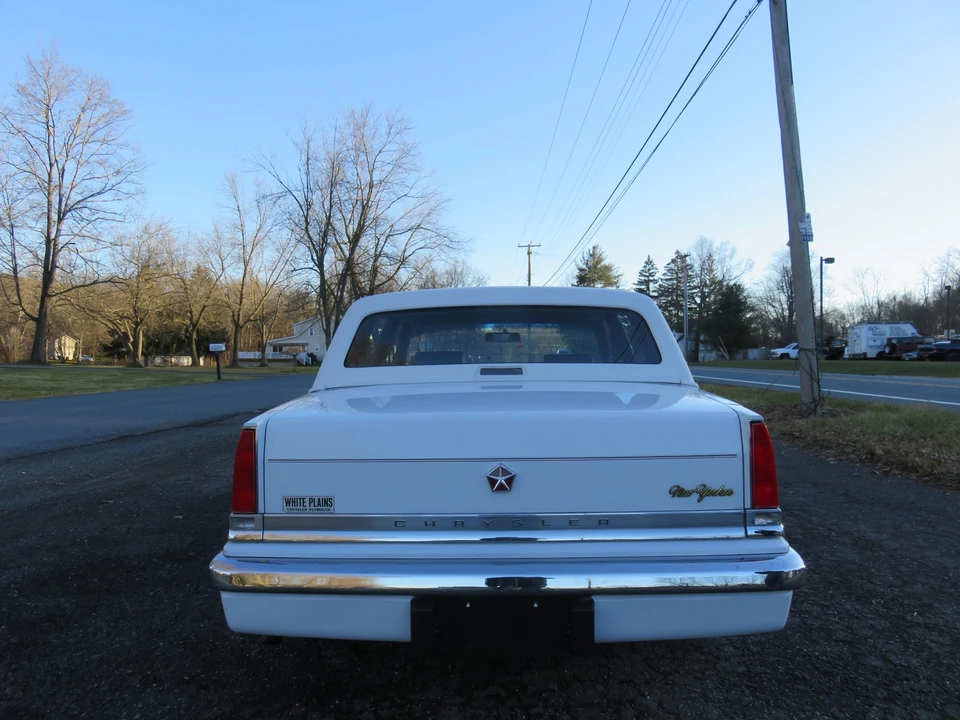 1990 Chrysler New Yorker - Image 6 of 31