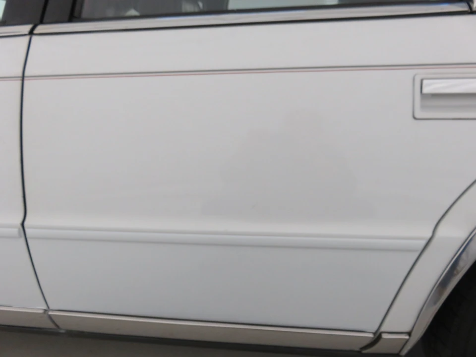 1990 Chrysler New Yorker - Image 17 of 31