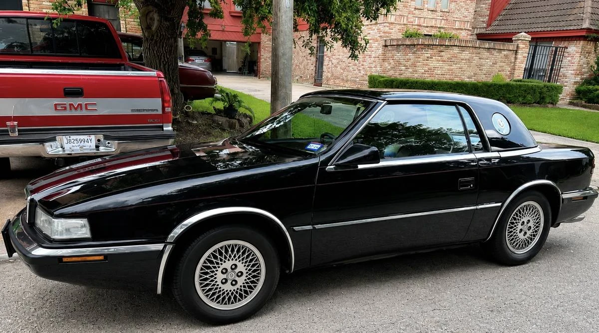 1990 Chrysler TC by Maserati - Image 13 of 24